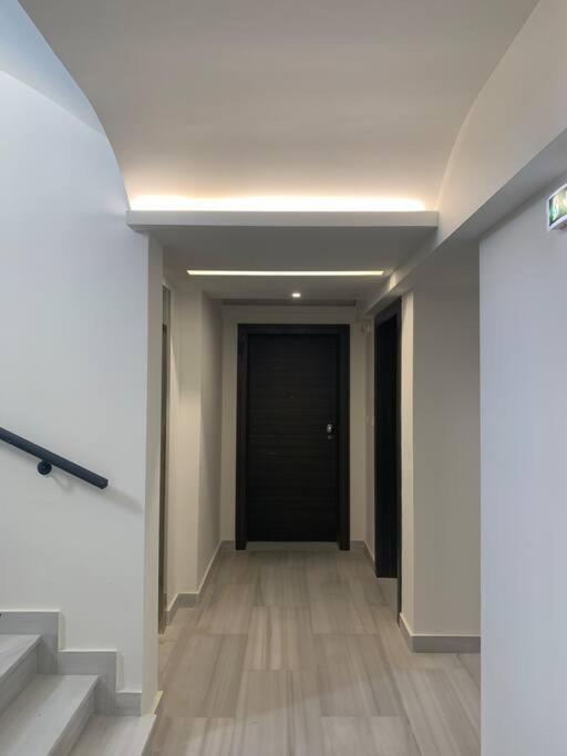 Fab New Flat In Central Athens W/ Acropolis Views Eksteriør billede