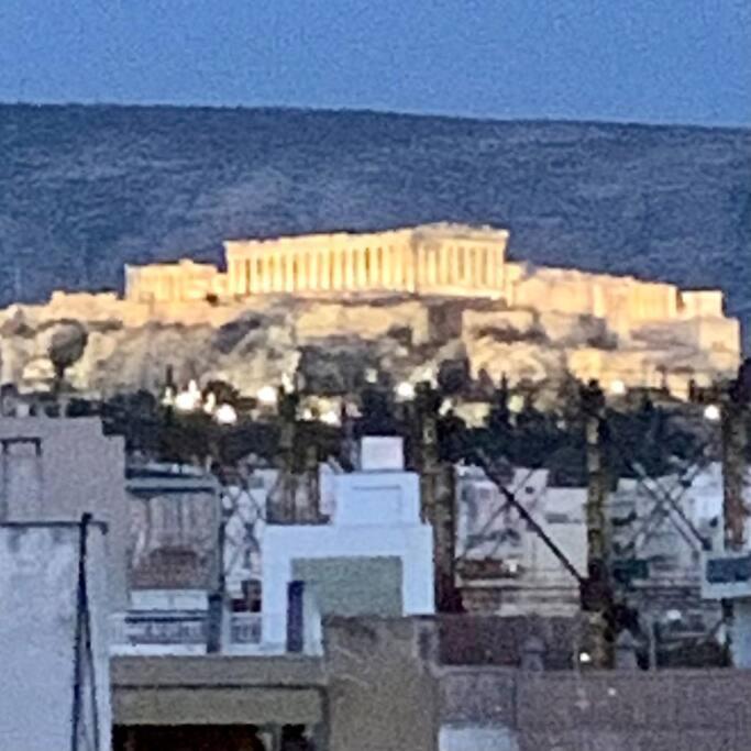 Fab New Flat In Central Athens W/ Acropolis Views Eksteriør billede