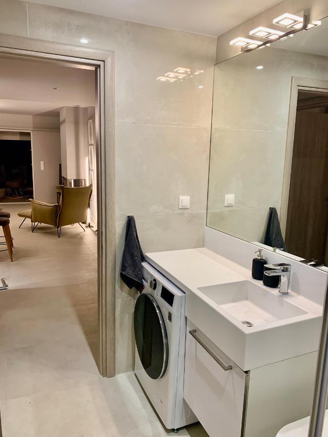 Fab New Flat In Central Athens W/ Acropolis Views Eksteriør billede